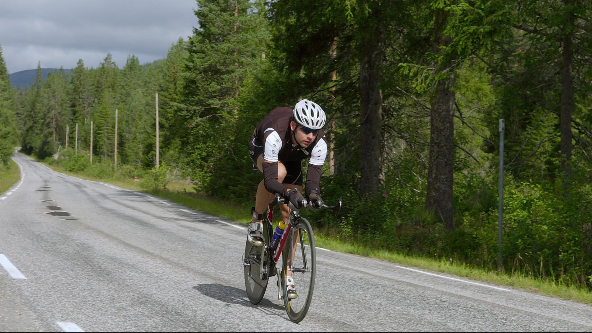 虚拟体育崛起，电竞与传统体育的融合新趋势